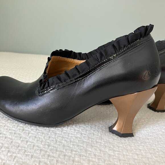 Fluevog Bernini Baroque Gold Pumps Size 9 - Picture 2 of 7